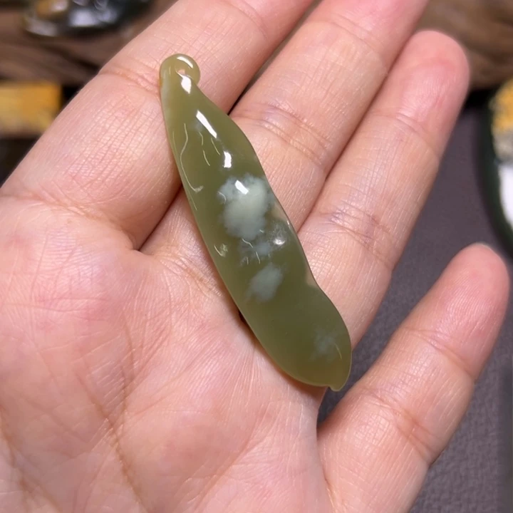 海***参岫岩河磨玉（透闪石质玉）未镶嵌颈饰