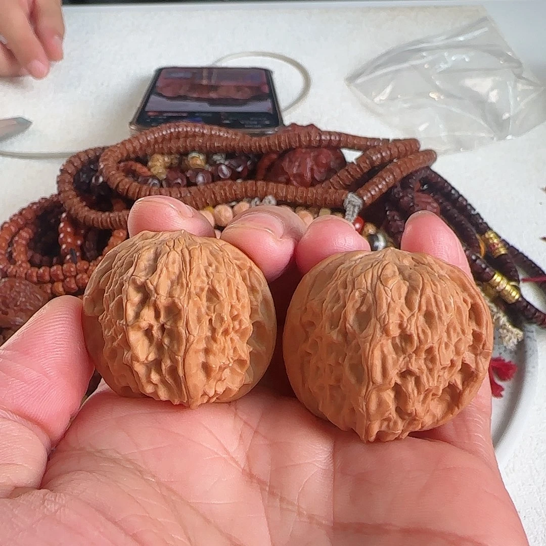 文玩核桃吊坠磨盘