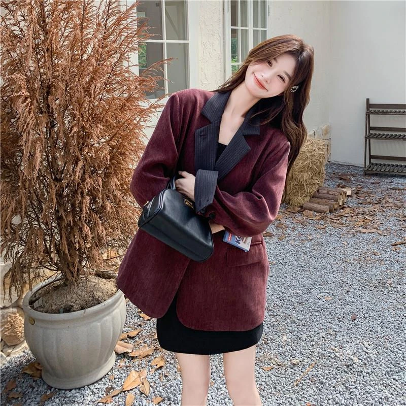 韩版安可拉红小西装外套女2024秋撞色别致独特设计感新款上衣西服