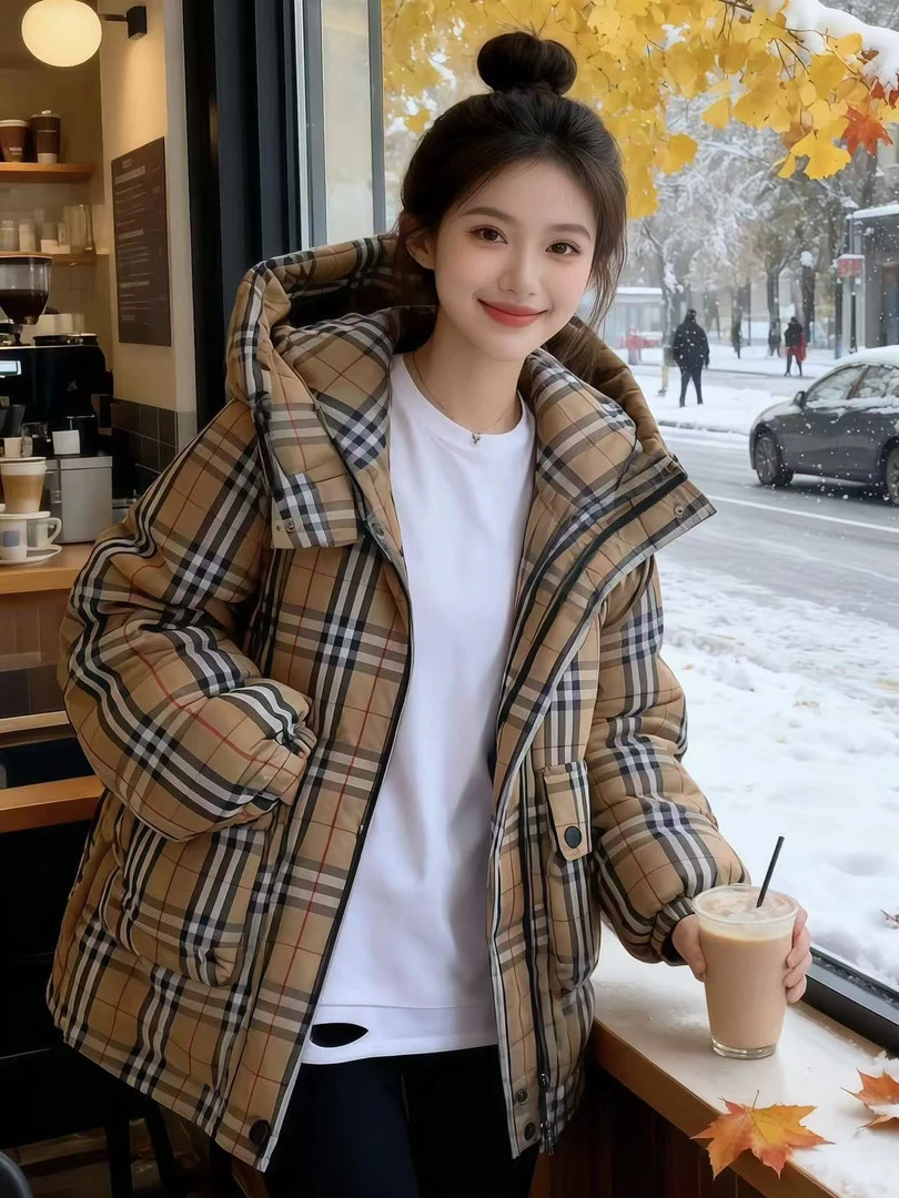 秋冬韩版慵懒风高级感保暖外套个性拼接百搭时尚格纹连帽大码棉服