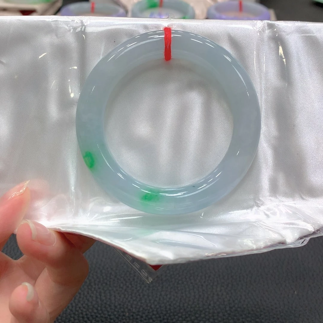 翡翠未镶嵌手镯31