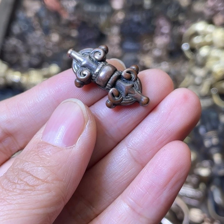 老铜不吸福利福利福利