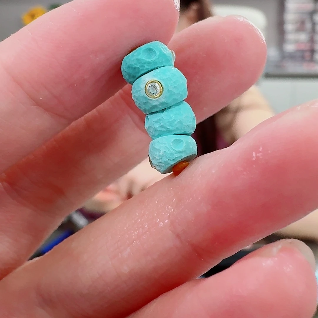 未镶嵌绿松石珠宝奇石