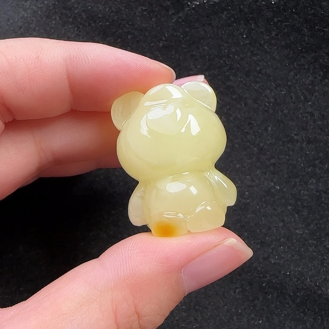 蜜蜡未镶嵌珠宝奇石