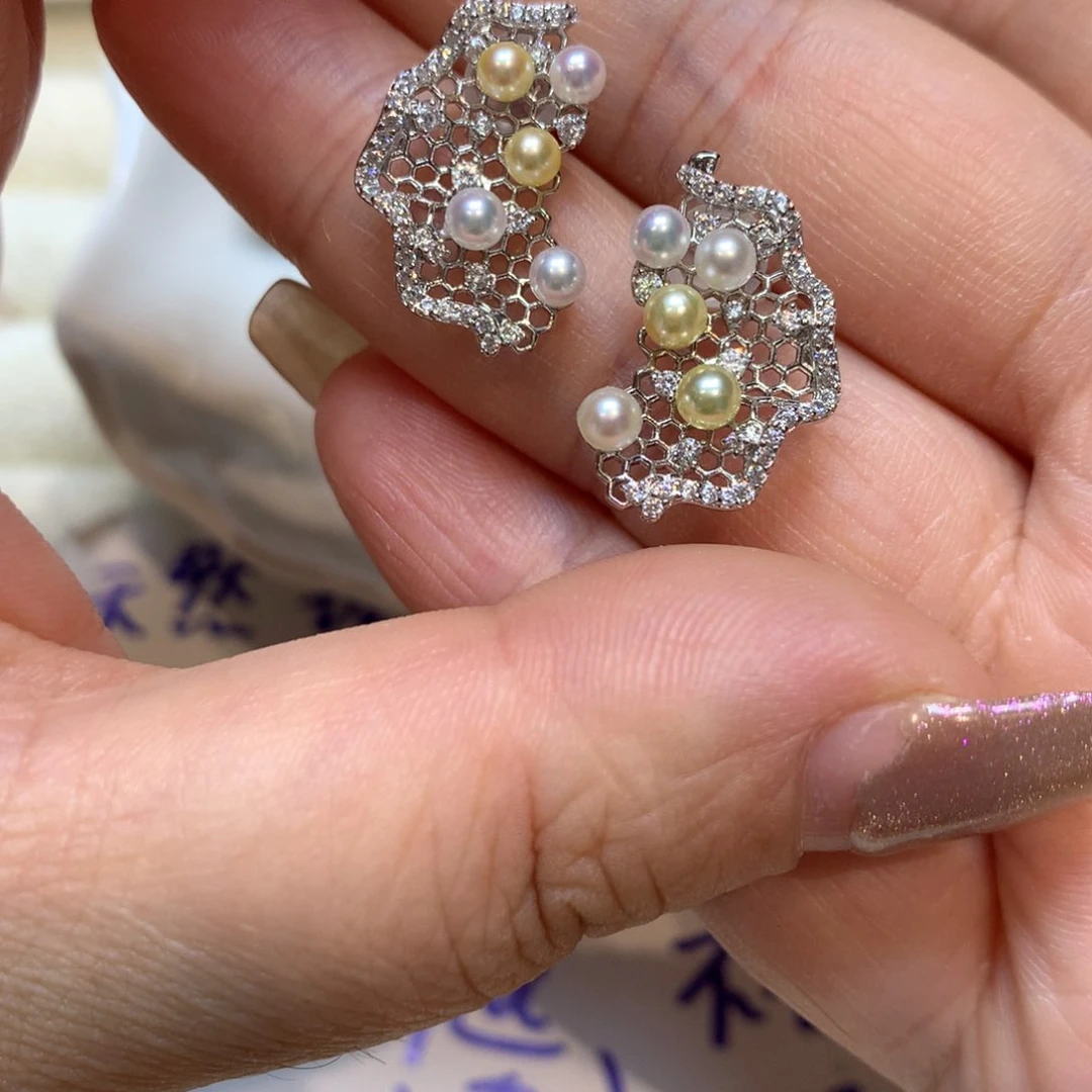 银S925镶嵌海水珍珠耳饰