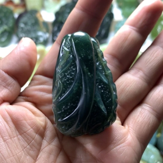 蛇纹石玉岫玉手把件未镶嵌