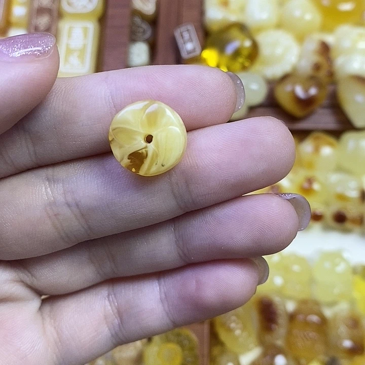 吊坠橄榄核羽毛隔片
