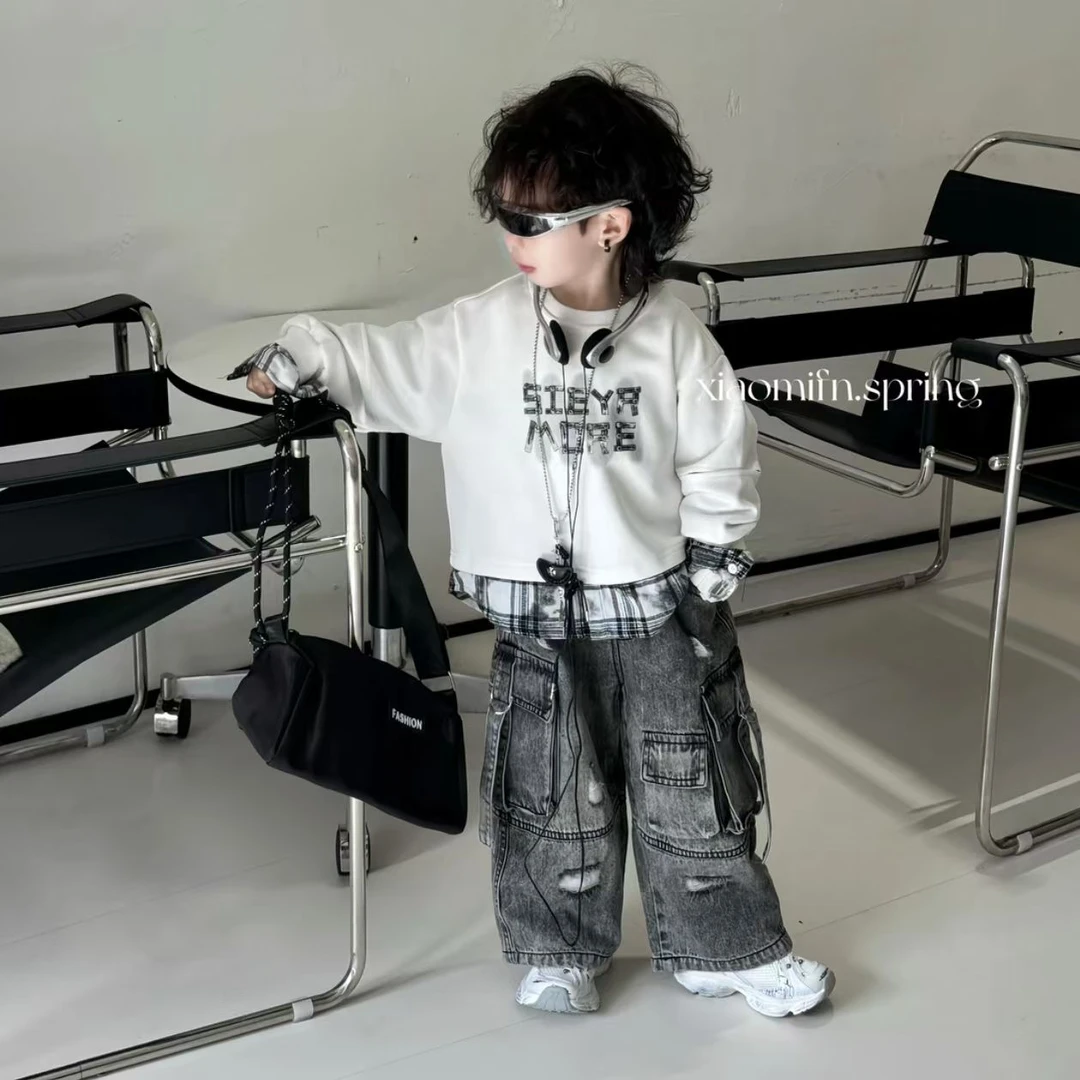 男童春季卫衣牛仔裤套装2025新款洋气重工拼接卫衣工装牛仔裤套装