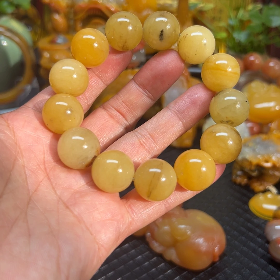 石英质玉未镶嵌颈饰