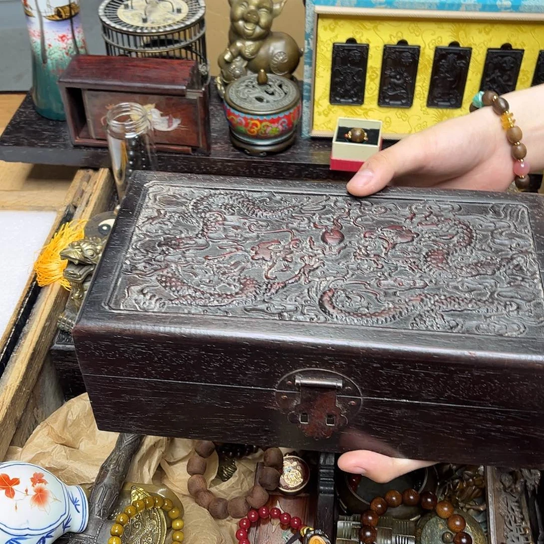 大叶紫檀（黑酸枝木类）