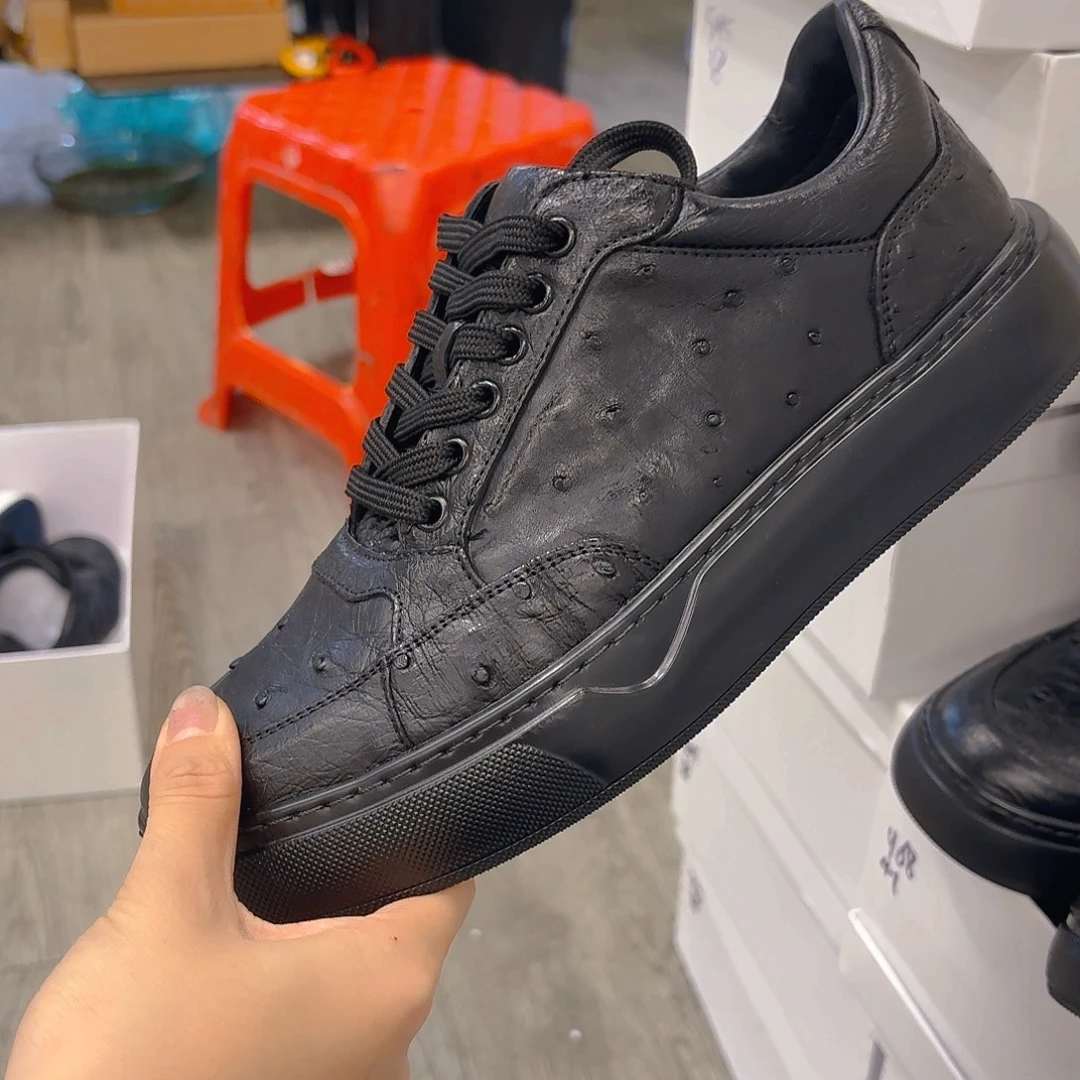 织物全黑色鸵鸟板鞋39