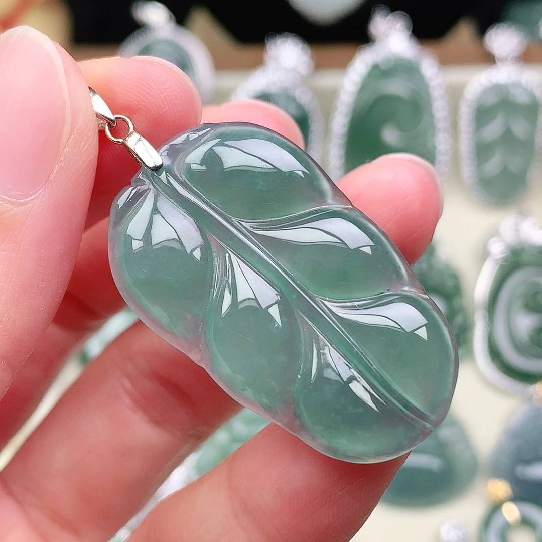 翡翠银S925镶嵌颈饰吊坠