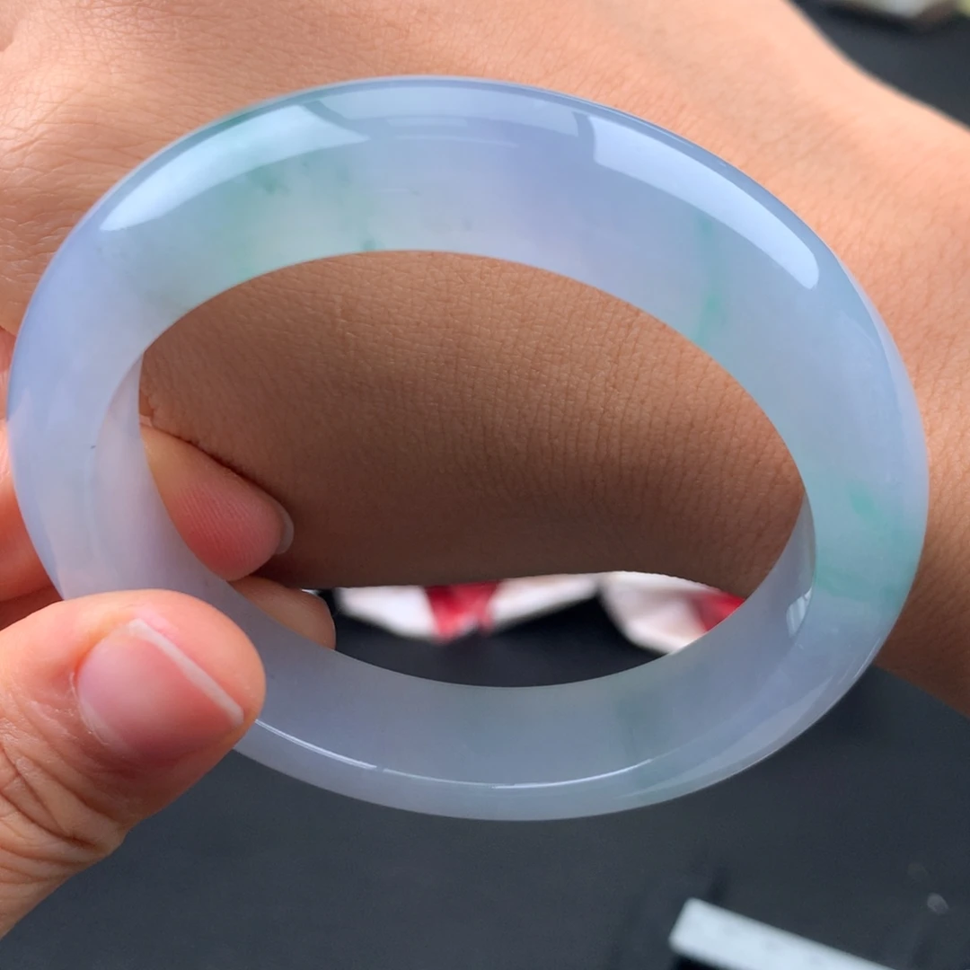 翡翠未镶嵌手镯冰紫飘花