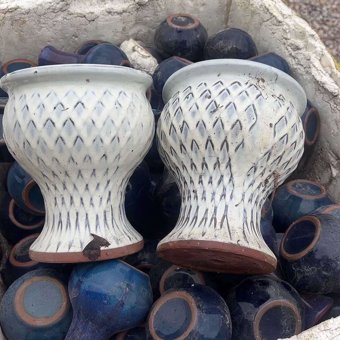 紫砂花盆口径15高18两个网格