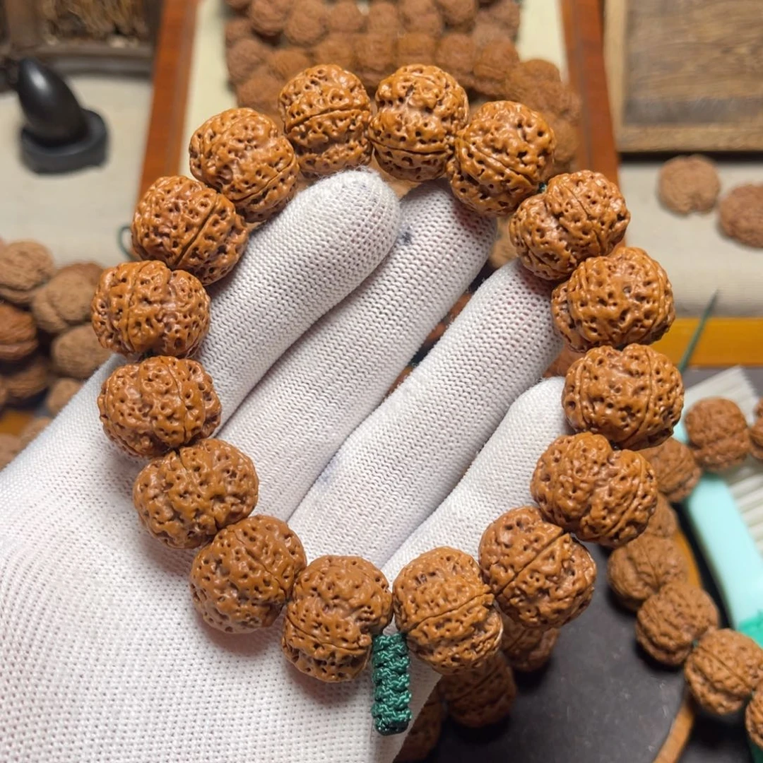 金刚菩提手串守*古龙纽扣梅花双龙头货21+