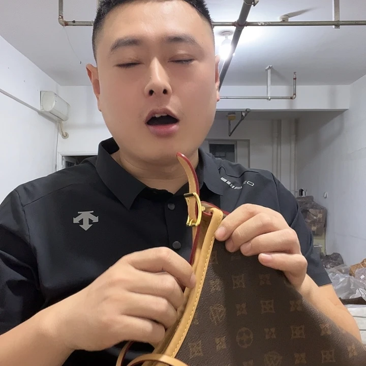 PVC水牛皮（革）麂皮（革）