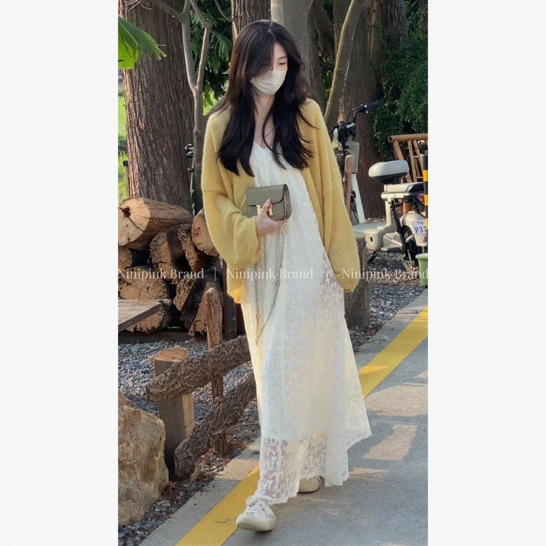 庄不腻春夏新款【夏语】重工浮雕度假吊带连衣裙氛围感长裙6688