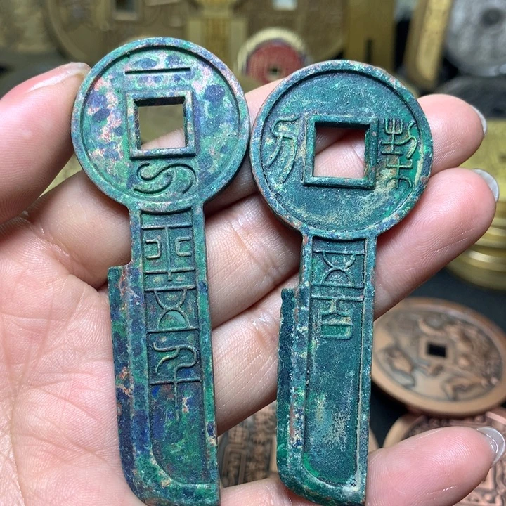 铜现代工艺品翻砂铸造两枚