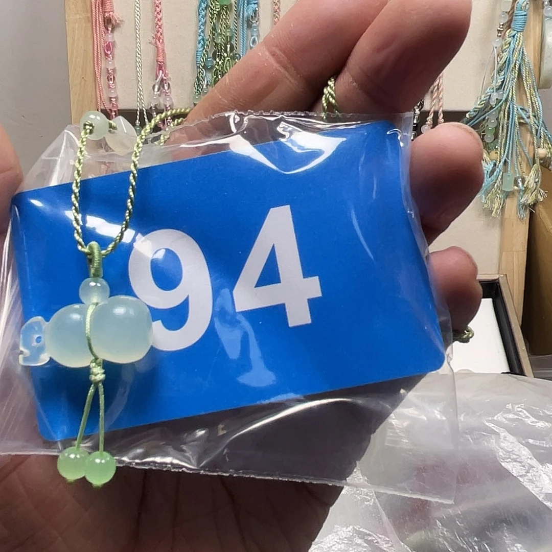 蛇纹石玉合金颈饰