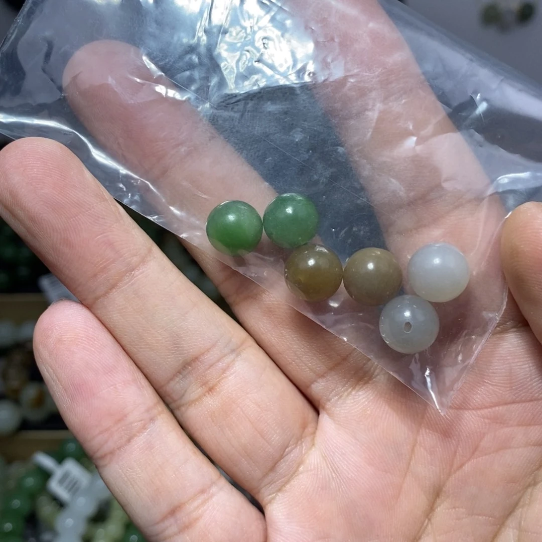 敏***儿手链未镶嵌和田玉