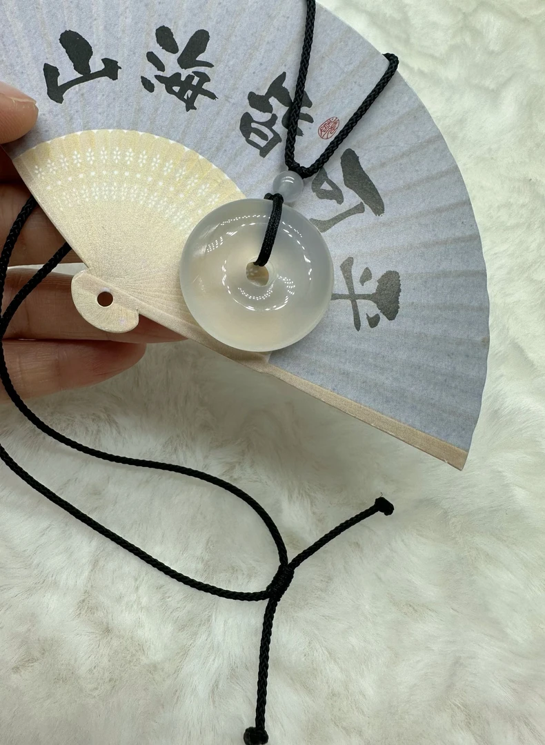 天然玛瑙玉髓平安扣吊坠平安圆满项链玉石挂件男女同款生日礼物