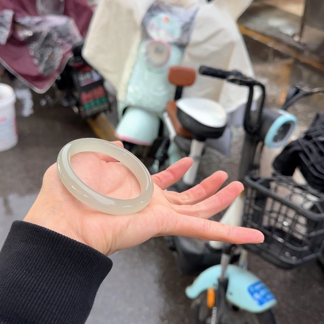 未镶嵌手镯东陵石