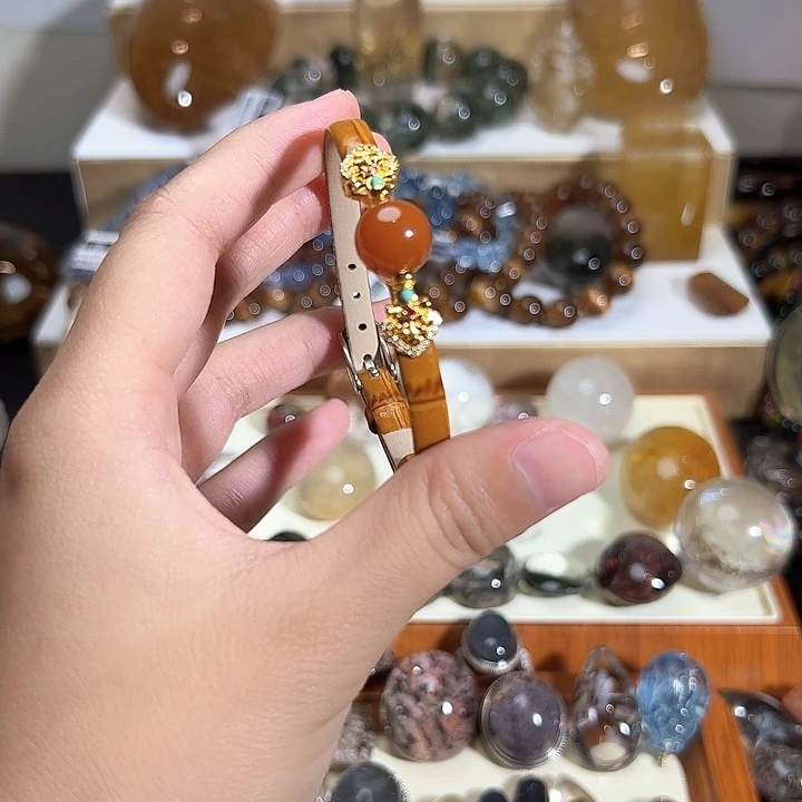 小***️颈饰未镶嵌水晶1111111111