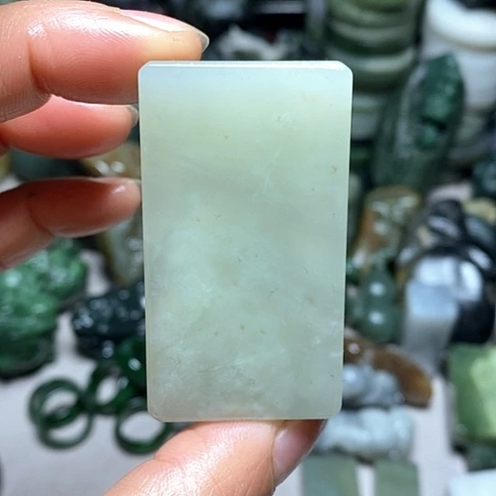 未镶嵌和田玉（糖玉）珠宝半成品