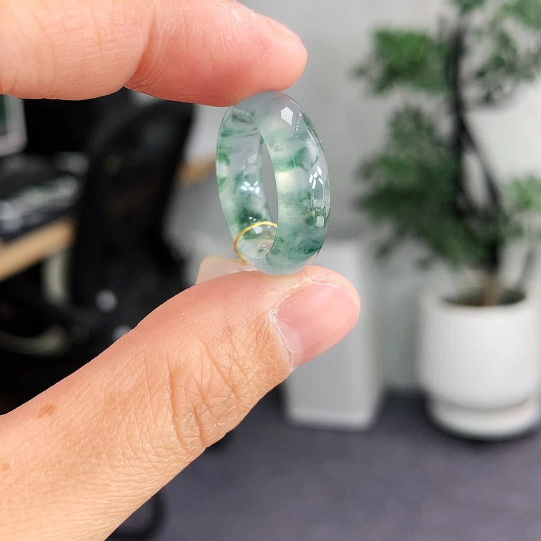 翡翠未镶嵌戒指9号