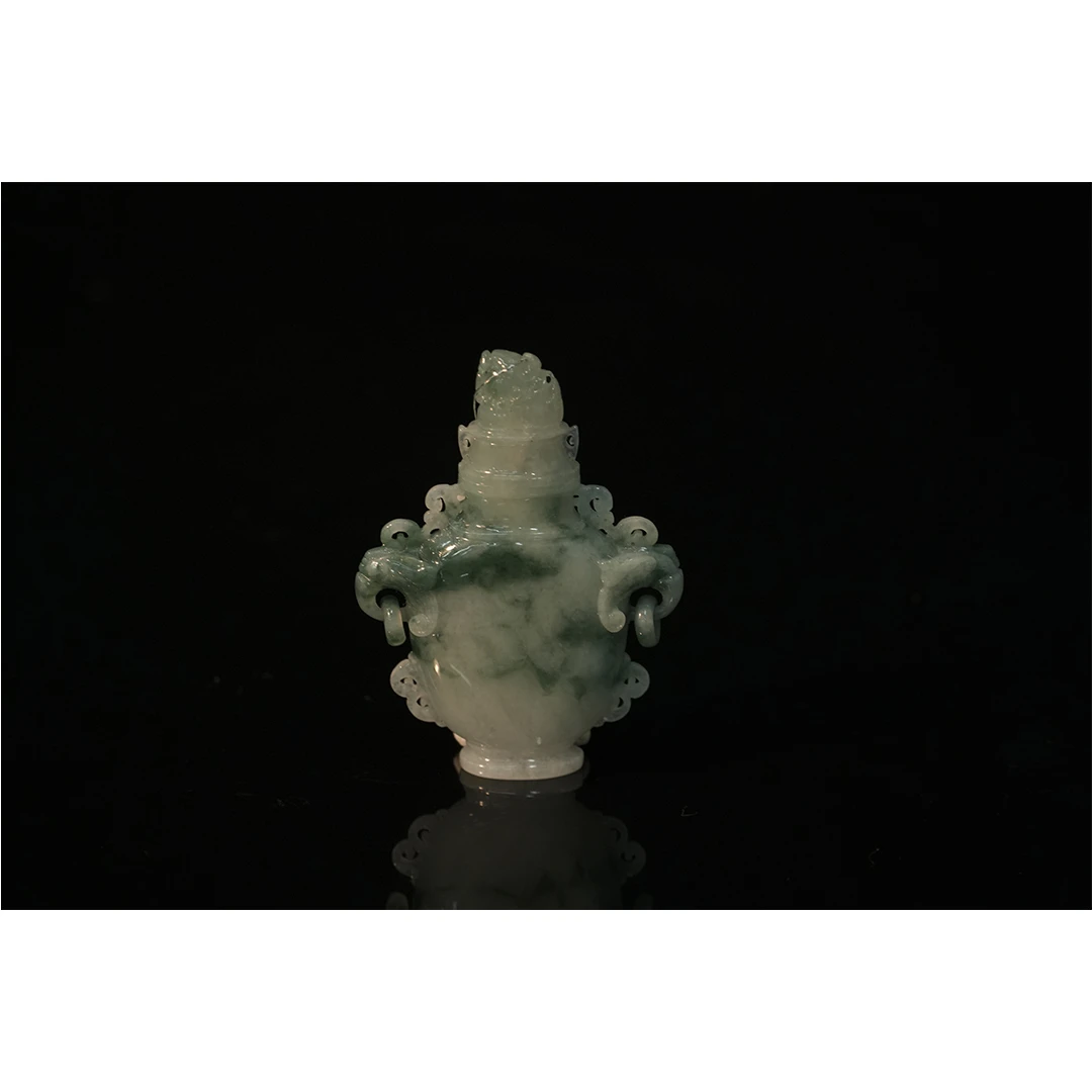 如意翡翠宝瓶 69.5×50.6×11.5mm重约36.34g(带标签)