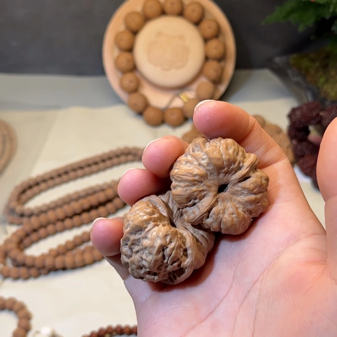 橄榄核吊坠大*哈吗头