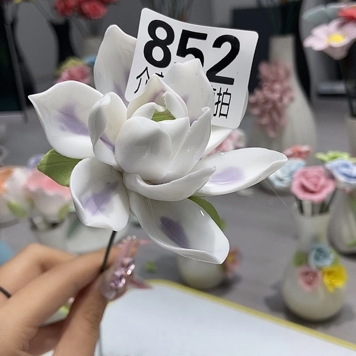 陶瓷纯手工捏花设计