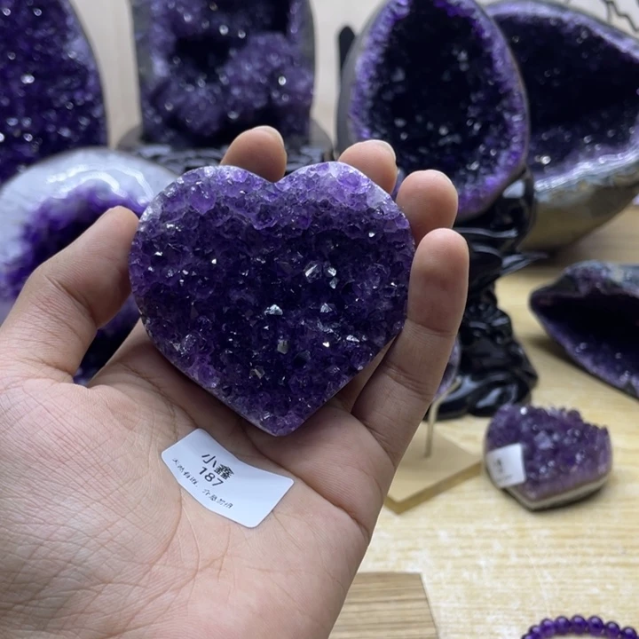 未镶嵌大型摆件（非配饰）紫晶