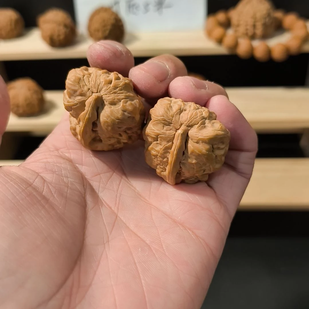 文玩核桃吊坠蛤莫一帆风顺