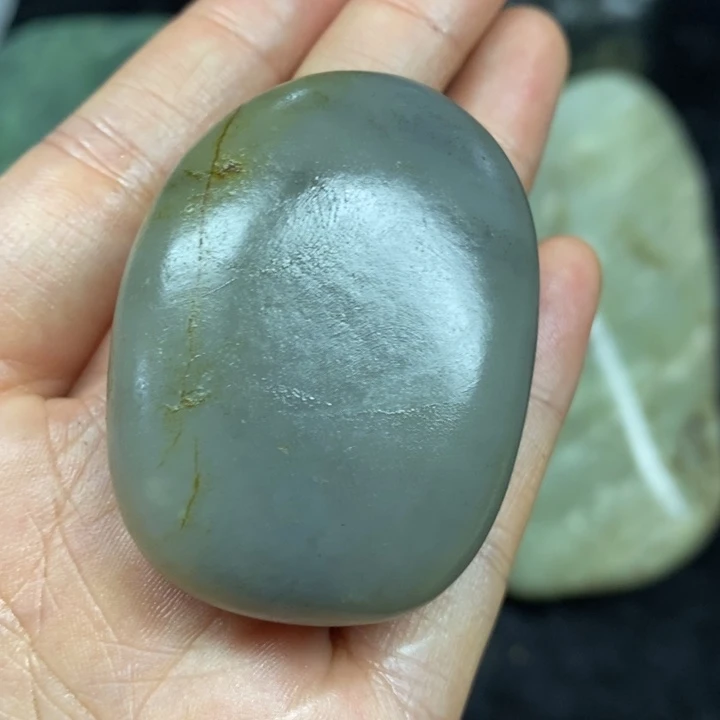 未镶嵌和田玉（糖玉）挂件