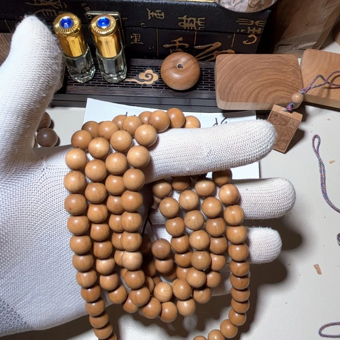 檀香木老山檀香1.0×108红肉顺纹奶香韵