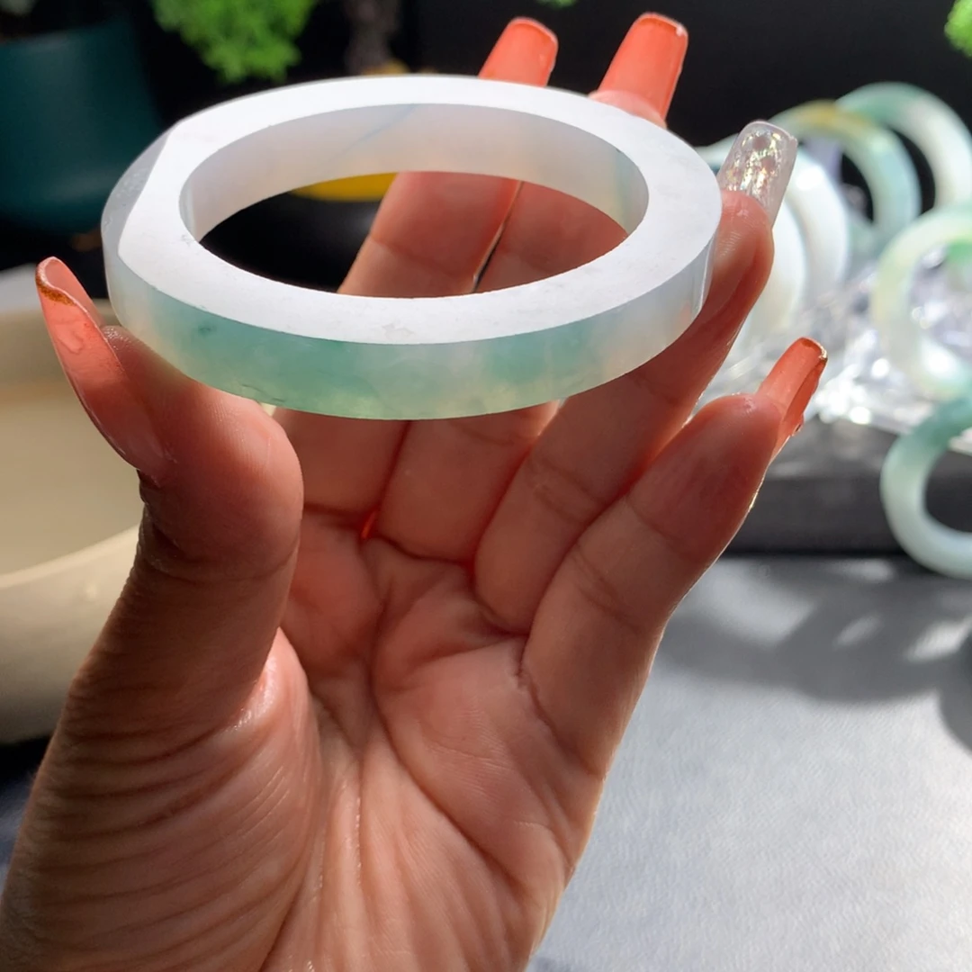 定制翡翠翡翠手镯未镶嵌