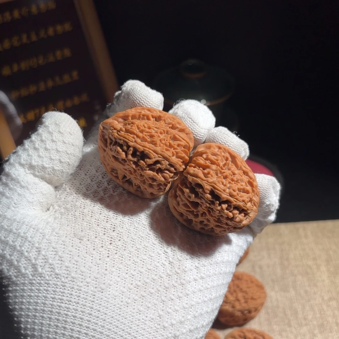 文玩核桃吊坠42三角高炮