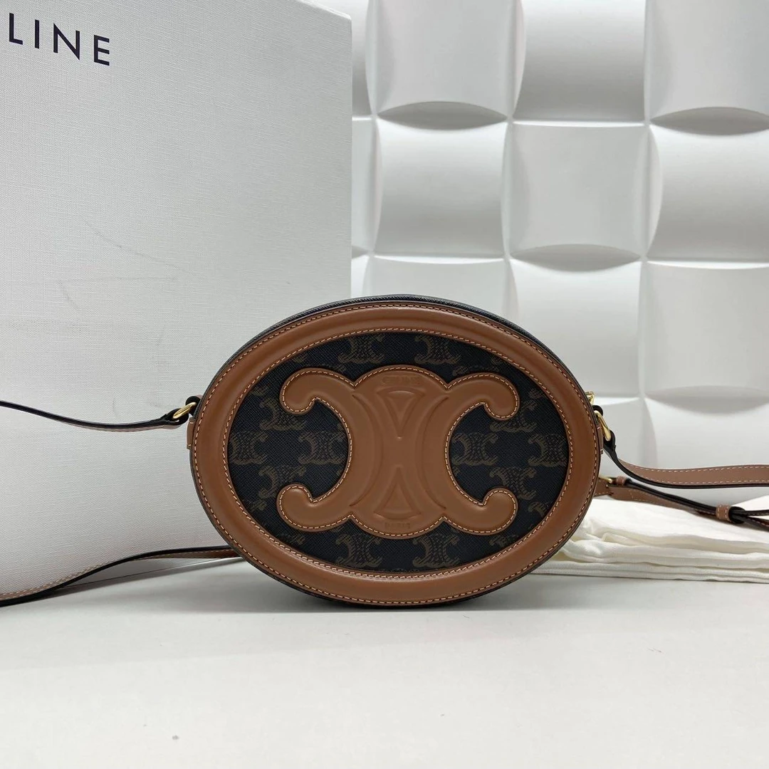 99新 Celine/思琳 赛琳圆饼单肩包 THQN125