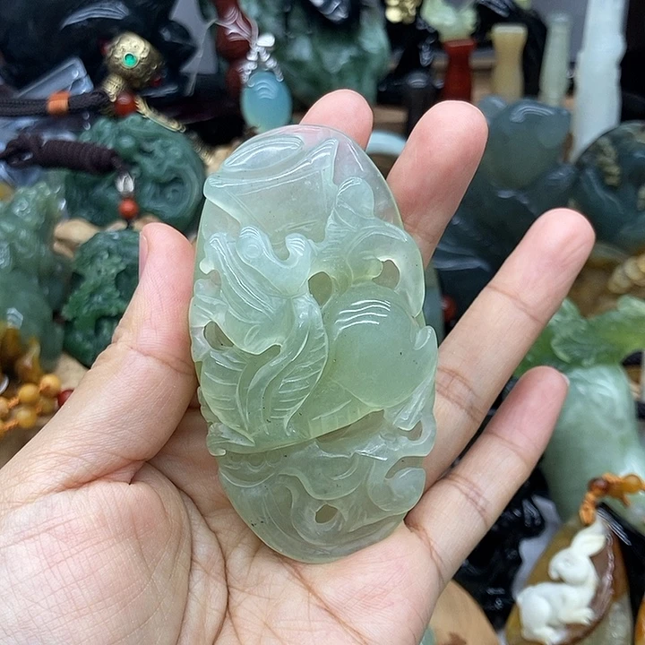 岫玉未镶嵌手把件