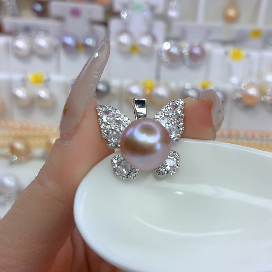 淡水珍珠颈饰合金