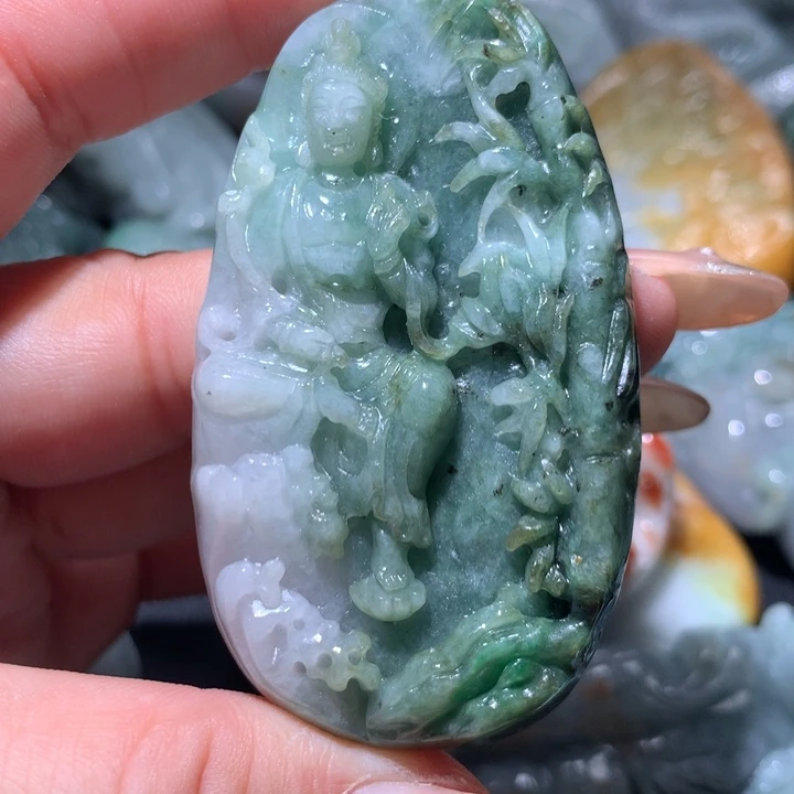 翡翠未镶嵌颈饰保真天然A货翡翠