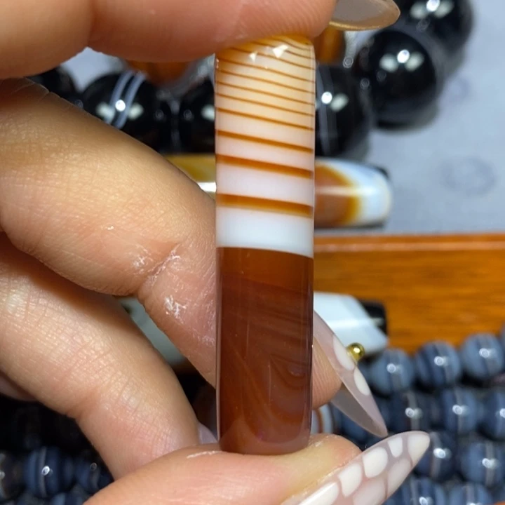 未镶嵌颈饰玛瑙/玉髓