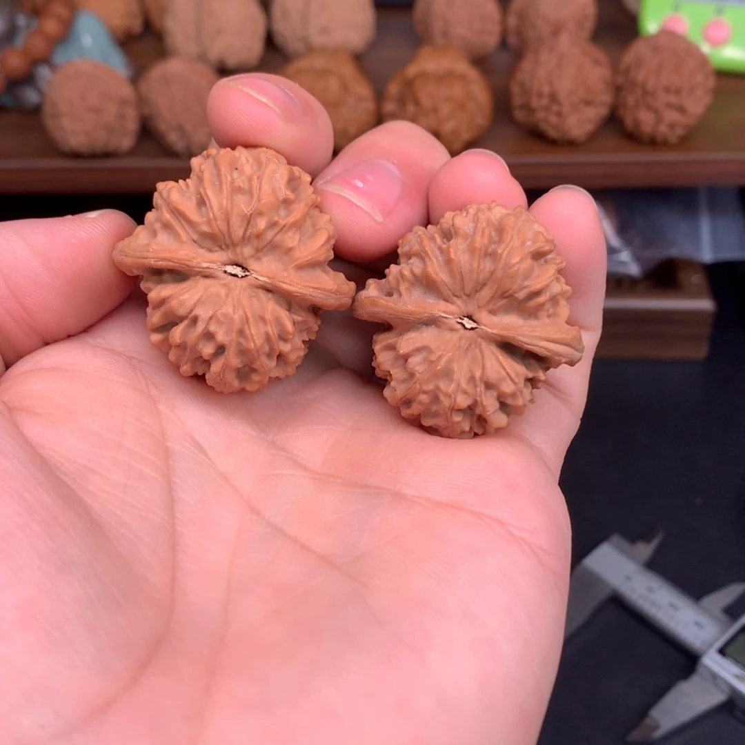 文玩核桃手串35武状元