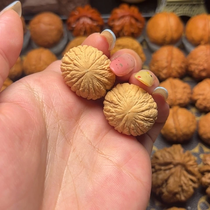 文玩核桃把件猴头