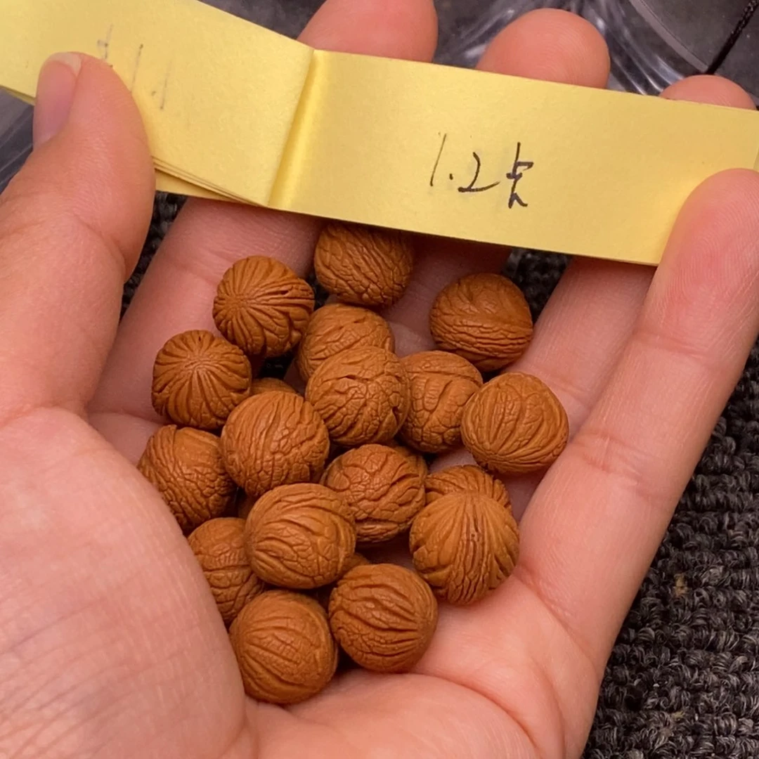 秦岭山脉龙纹桃核 20