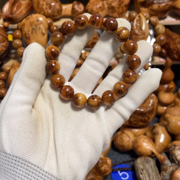 柏木（崖柏）代****当太行崖柏陈华瘤疤1.2手串
