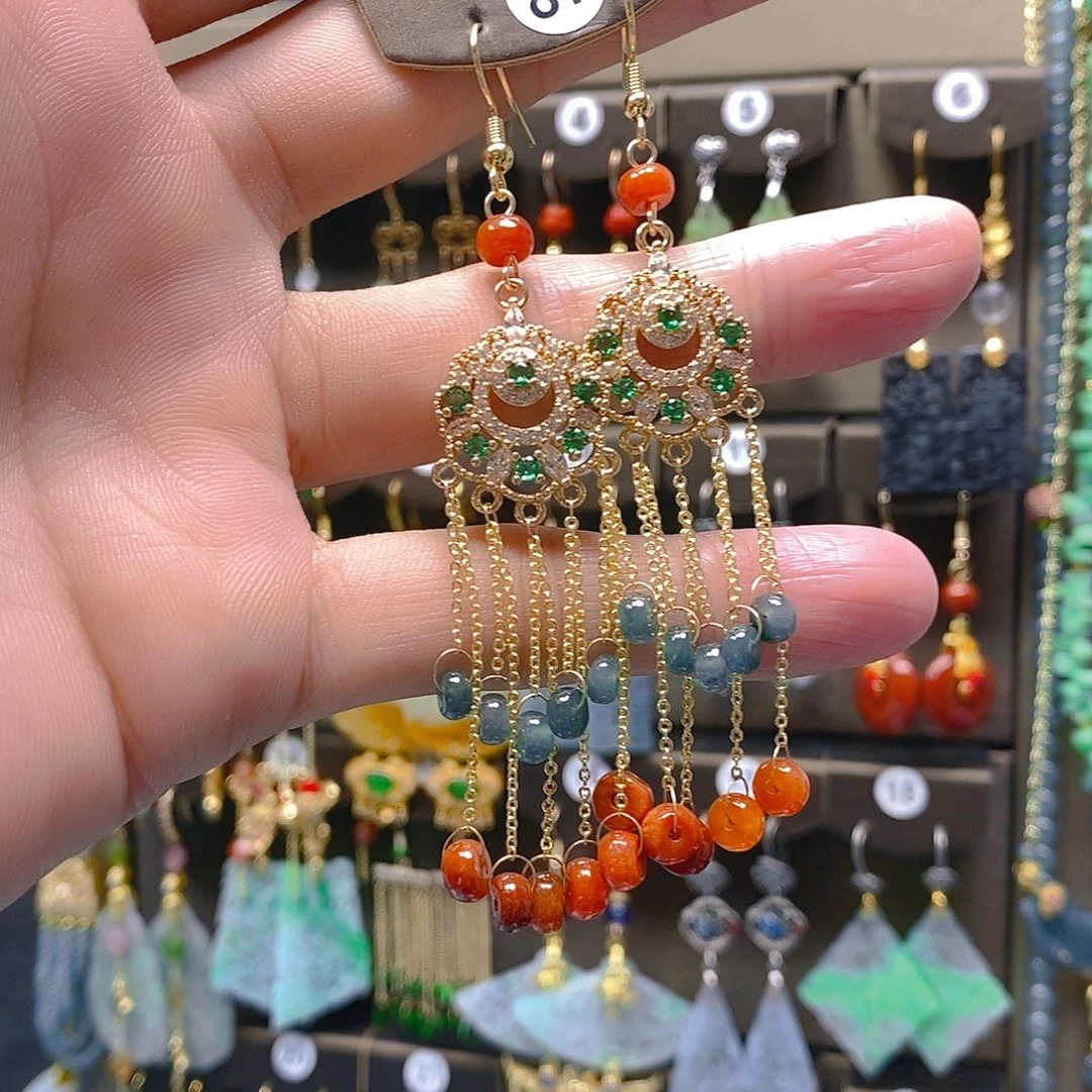 未镶嵌翡翠耳饰翡翠