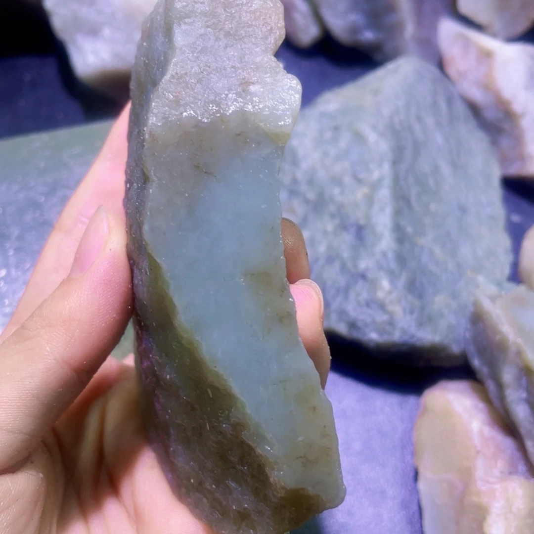 未镶嵌和田玉珠宝半成品
