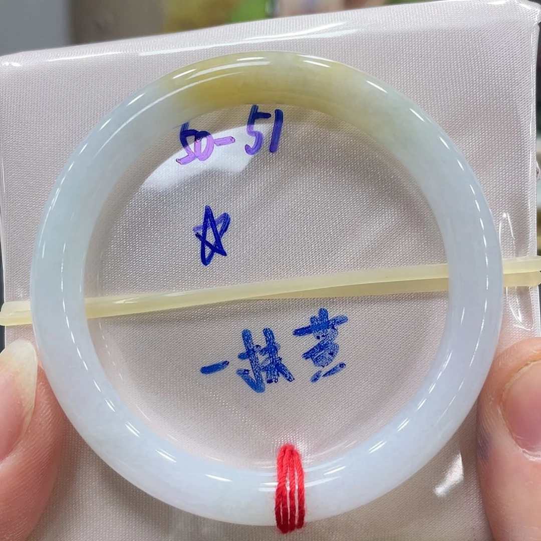 未镶嵌手镯翡翠翡翠